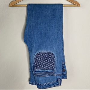 Amazing stitched pocket free people jeans!